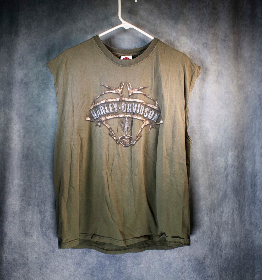 Vintage 2005 Harley Davidson Sleeveless Shirt XL USA Olive Green Richmond IN